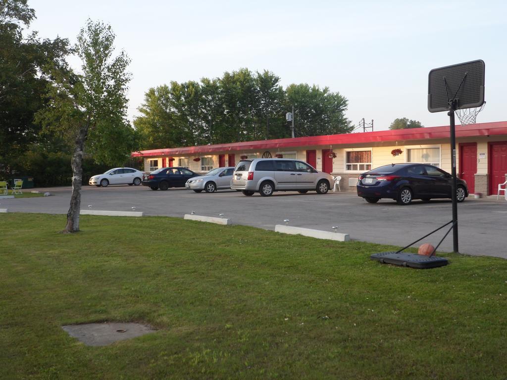 The Silver Birch Motel 고드리치 외부 사진